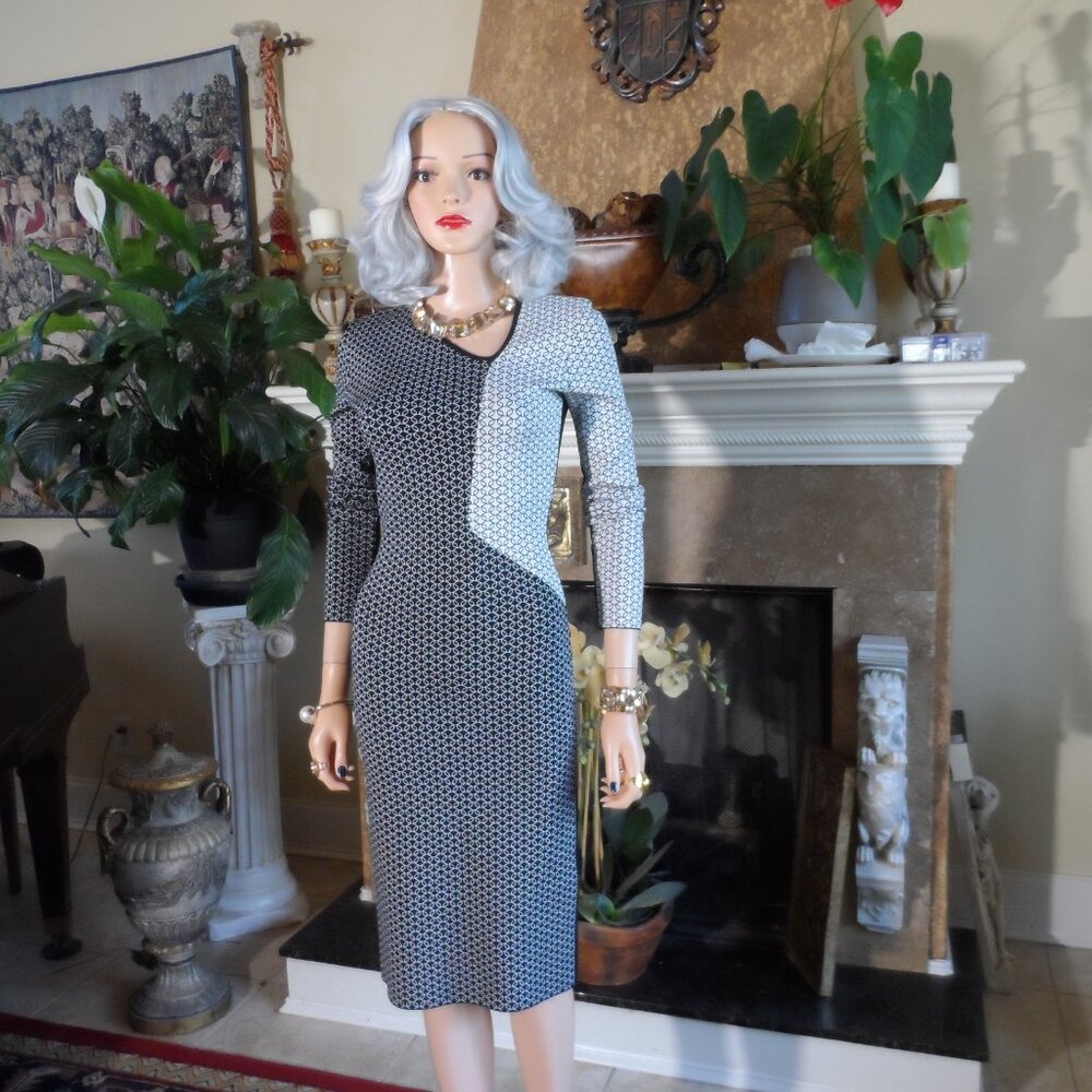 Roland Mouret Black and White Long Sleeve Fitted Dress